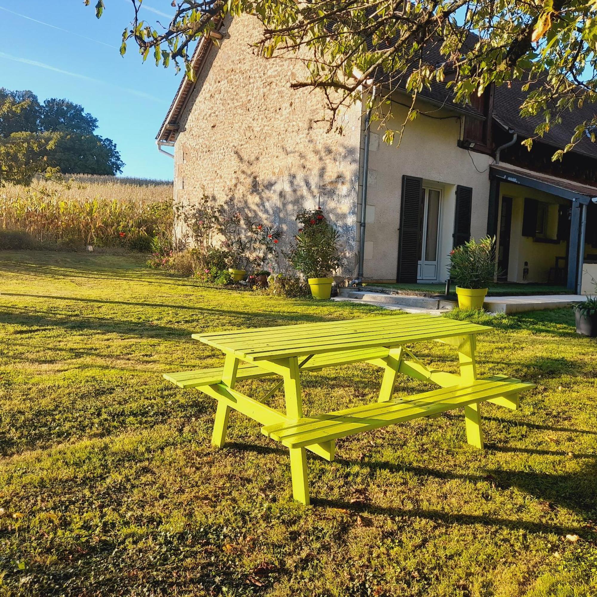 Gite Les Vignes Du Chateau - 4 Personnes Gehee Esterno foto